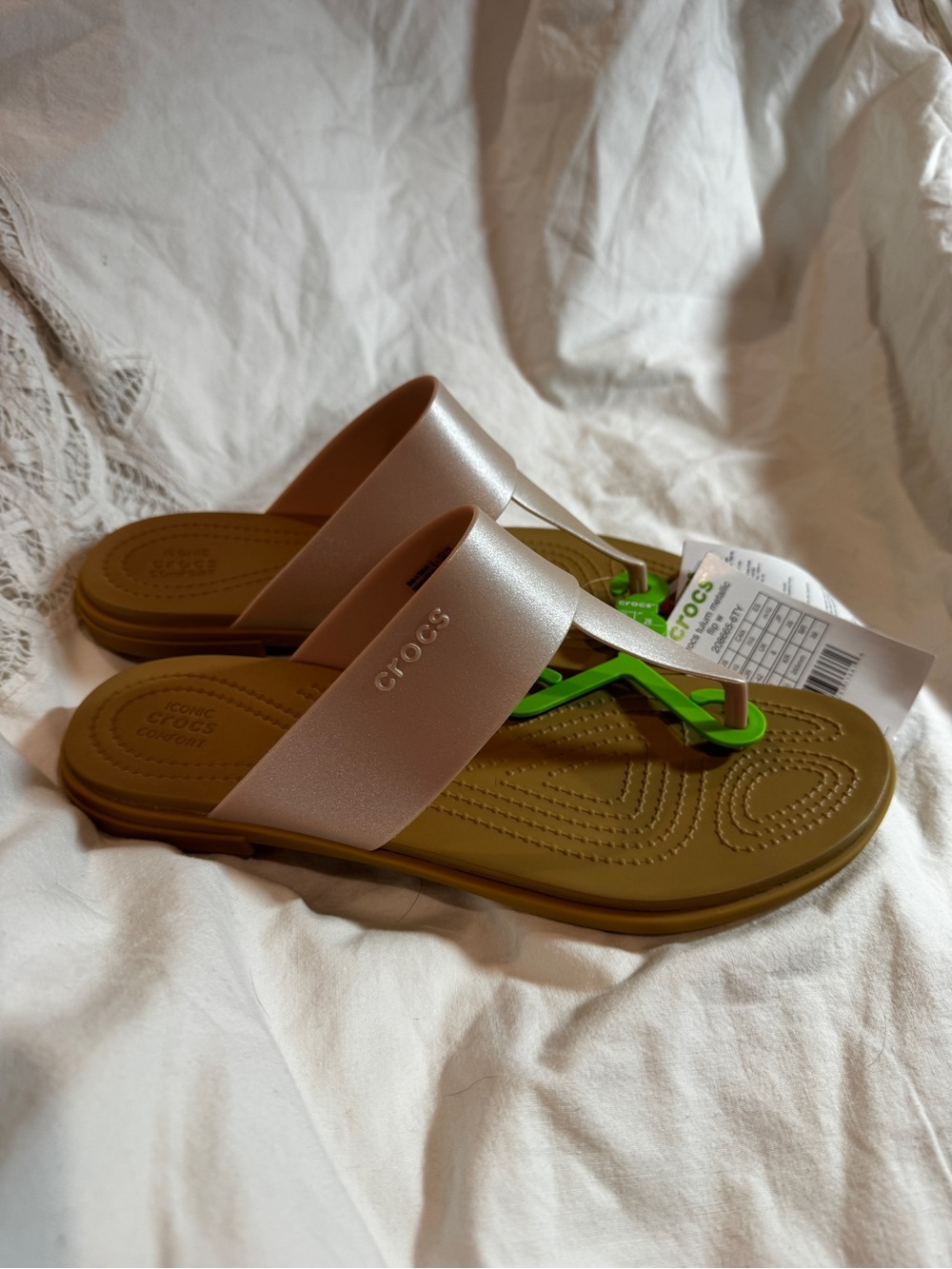 2 pairs CROCS Metallic Blush Pink/tan and Black/black Flip Flop Sandals, size 10 - Picture 2 of 10